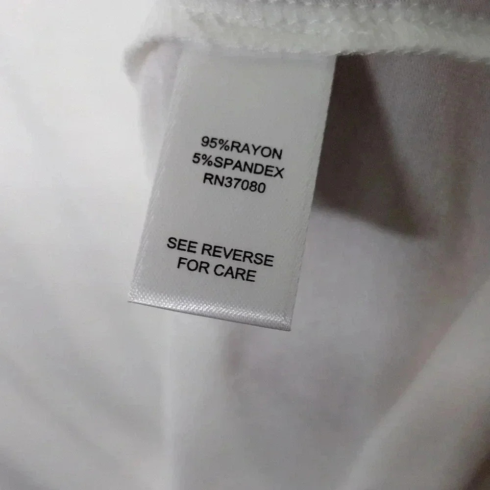 Cato White T-shirt - Picture 9 of 10